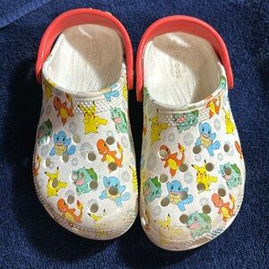 Pokémon crocs